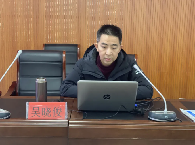 廣旅集團開展專題黨課，學(xué)習(xí)黨的十九屆六中全會和省第十五次黨代會精神